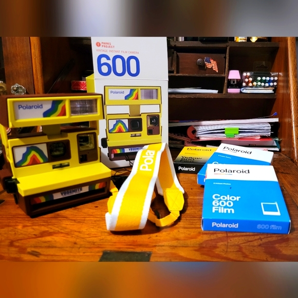 Polaroid Other - Parks Project limited edition YOSEMITE POLAROID LOT CAMERA FILM & STRAP